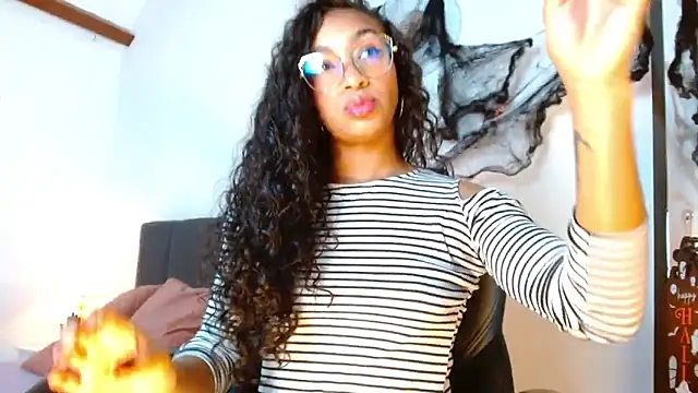 SashaBowei online show from October 2025 01:26:02 AM