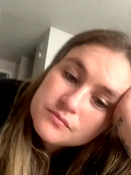 BuzzBunni69 online show from November 2025 05:39:01 PM