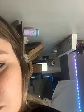 BuzzBunni69 online show from October 2025 11:40:02 AM