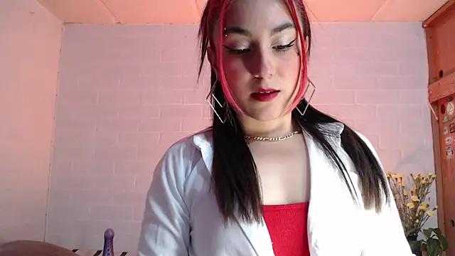 Snapshot of Amy66 chatting on September 2025 11:50:02 AM Amy66 online show from September 2025 11:50:02 AM