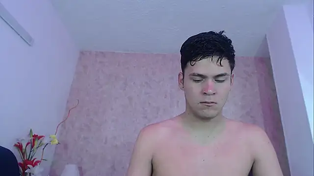 Snapshot of Aaron_Foxxx chatting on October 2025 02:07:01 PM Aaron Foxxx online show from October 2025 02:07:01 PM