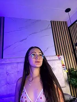 Honey noir online show from January 2026 09:41:02 PM