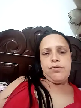 Snapshot of Crisribeiro chatting on October 2025 01:55:02 AM Crisribeiro online show from October 2025 01:55:02 AM