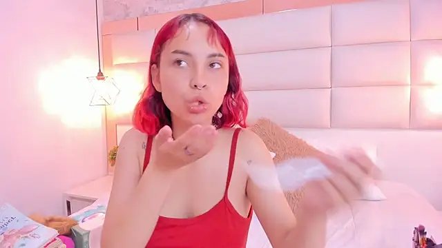 Snapshot of Megane_whitte chatting on November 2025 08:30:01 PM Megane whitte online show from November 2025 08:30:01 PM