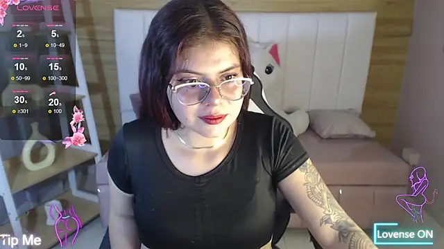 draviana a  online show from November 2025 03:01:02 AM