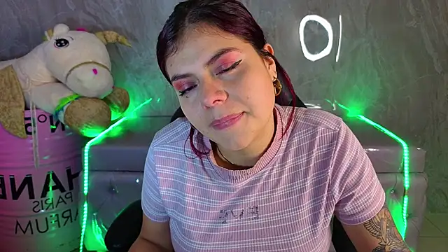 draviana a  online show from February 2026 03:06:01 AM