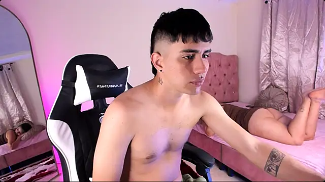 scarleth diamonn online show from September 2025 04:13:02 PM