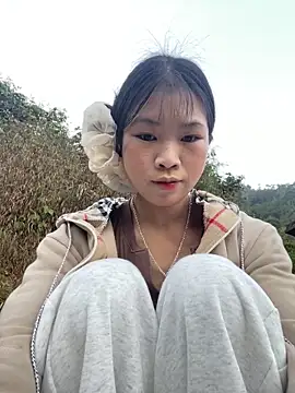 -mayhan11 online show from December 2025 10:17:02 AM