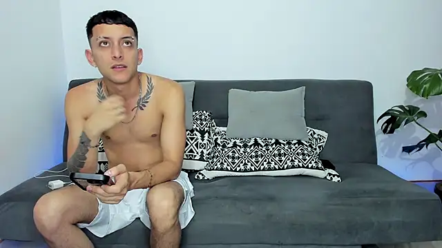 Snapshot of joe_foxx chatting on December 2025 10:26:02 PM joe foxx online show from December 2025 10:26:02 PM