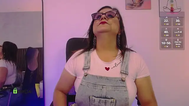 alahia mellers online show from October 2025 03:06:02 AM