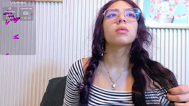 Abrilmirren online show from March 2026 11:05:02 AM