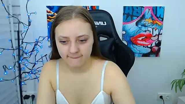 ArinaBelle online show from November 2025 12:33:02 AM