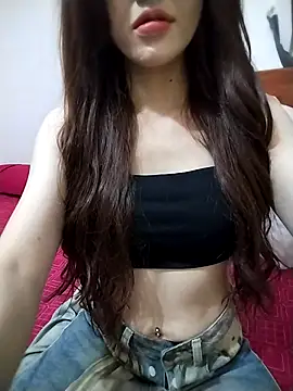 Quynhbabysexy online show from February 2026 03:22:01 PM