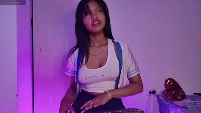 miamiller188 online show from November 2025 11:21:01 PM