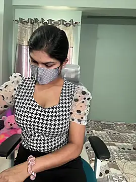 Lisa afreen online show from April 2026 09:26:01 AM