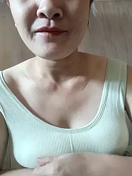 Paul-paul11 online show from October 2025 01:04:02 AM