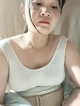 Paul-paul11 online show from November 2025 04:12:01 PM