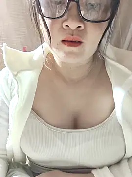 Paul-paul11 online show from December 2025 02:37:01 PM