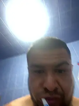 Sk3m veryhot online show from January 2026 02:24:02 PM