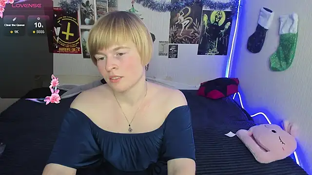 Cattie w  online show from January 2026 01:12:02 AM