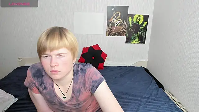 Cattie w  online show from November 2025 01:17:01 AM