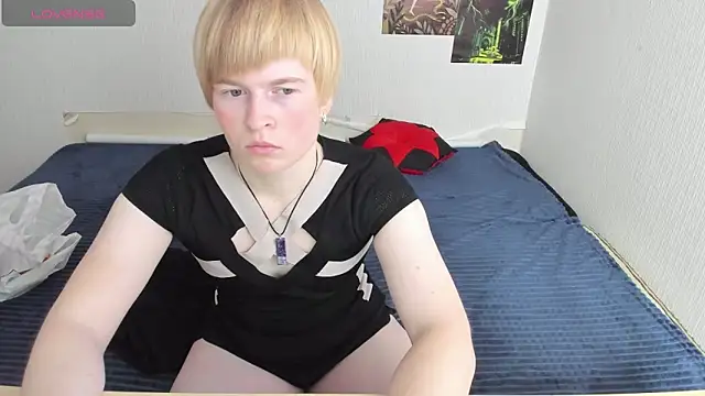 Cattie w  online show from November 2025 01:09:02 AM