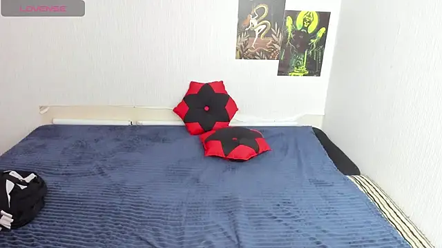 Cattie w  online show from November 2025 01:42:02 AM