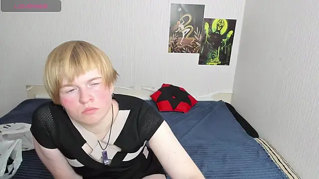 Cattie w  online show from November 2025 01:20:01 AM