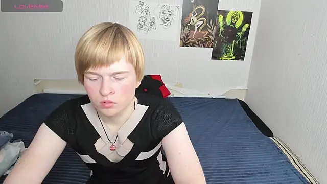 Cattie w  online show from November 2025 01:15:02 AM