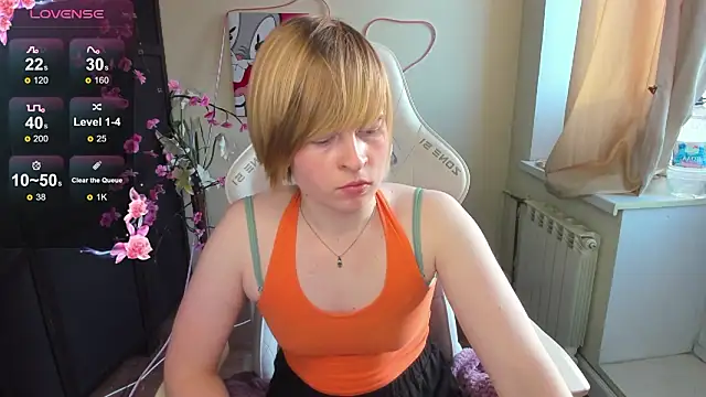 Cattie w  online show from March 2026 01:39:01 AM