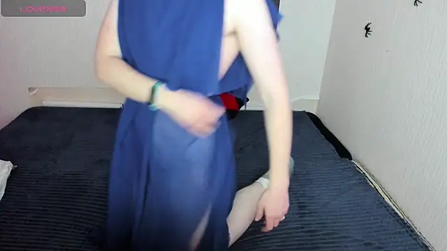 Cattie w  online show from November 2025 01:23:01 AM