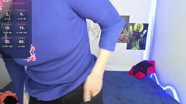 Cattie w  online show from December 2025 01:10:02 AM