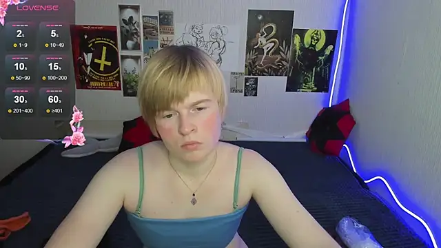 Cattie w  online show from December 2025 01:16:01 AM