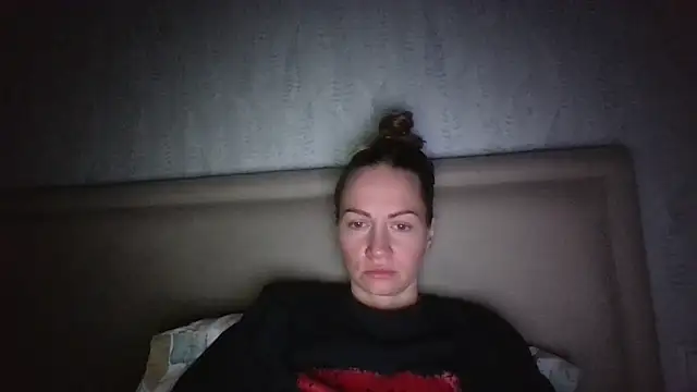 Thavione online show from February 2026 09:03:02 PM