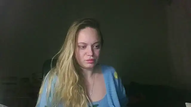 Cynoraye online show from February 2026 11:25:02 PM