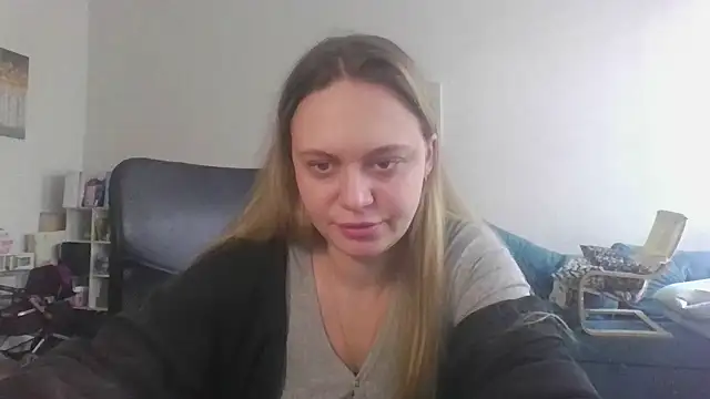 Cynoraye online show from February 2026 10:34:02 AM