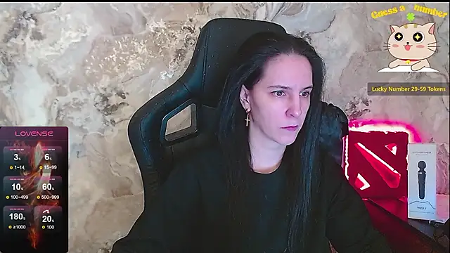 Irwi Tomboy online show from March 2026 01:14:02 PM