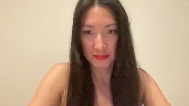 Snapshot of Fenaraya chatting on January 2026 10:04:01 PM Fenaraya online show from January 2026 10:04:01 PM