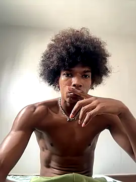 Snapshot of Jronlinejr-05 chatting on November 2025 04:33:02 PM Jronlinejr-05 online show from November 2025 04:33:02 PM