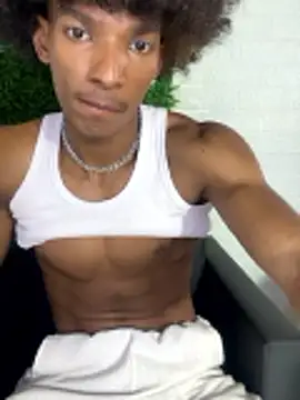 Snapshot of Jronlinejr-05 chatting on October 2025 02:10:02 AM Jronlinejr-05 online show from October 2025 02:10:02 AM