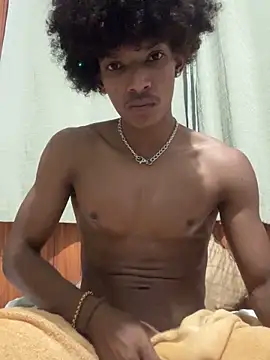 Snapshot of Jronlinejr-05 chatting on October 2025 05:06:02 AM Jronlinejr-05 online show from October 2025 05:06:02 AM