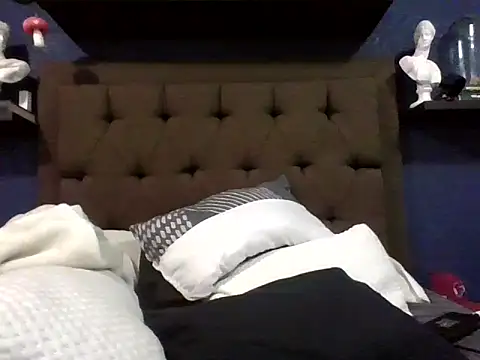 sad fucking boy online show from October 2025 07:21:02 AM