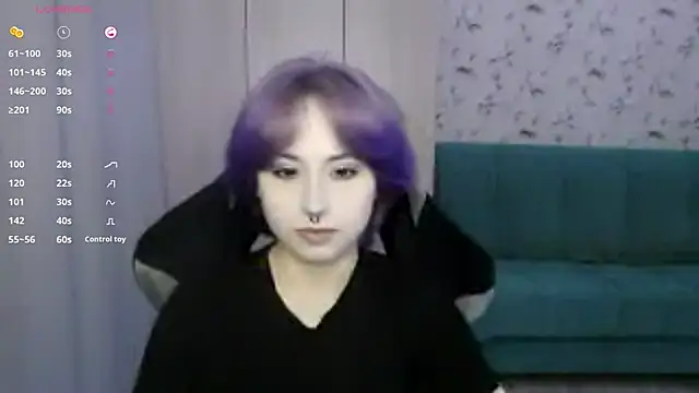 Snapshot of LeisaHopperstad chatting on May 2026 12:25:01 PM LeisaHopperstad online show from May 2026 12:25:01 PM