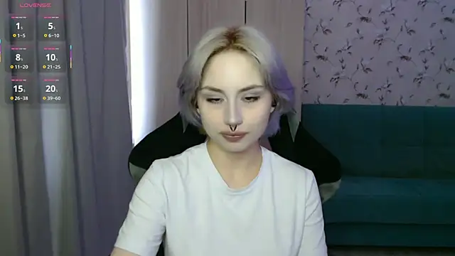 Snapshot of LeisaHopperstad chatting on July 2026 10:50:02 AM LeisaHopperstad online show from July 2026 10:50:02 AM