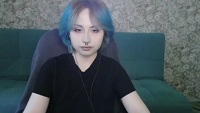 LeisaHopperstad online show from April 2026 02:12:02 PM