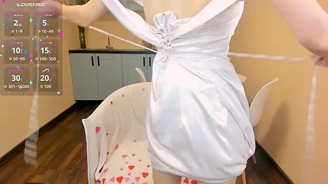 CallMeMargo online show from November 2025 12:27:02 PM