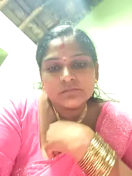 Snapshot of navyasree143 chatting on November 2025 12:21:02 PM navyasree143 online show from November 2025 12:21:02 PM