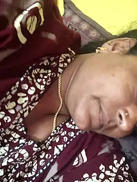 Snapshot of navyasree143 chatting on November 2025 05:16:02 PM navyasree143 online show from November 2025 05:16:02 PM