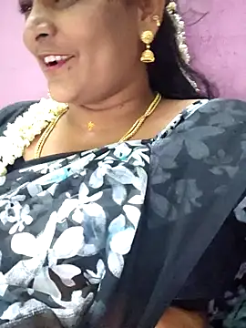 Snapshot of navyasree143 chatting on October 2025 01:31:01 PM navyasree143 online show from October 2025 01:31:01 PM