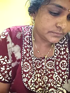 Snapshot of navyasree143 chatting on October 2025 03:07:02 AM navyasree143 online show from October 2025 03:07:02 AM